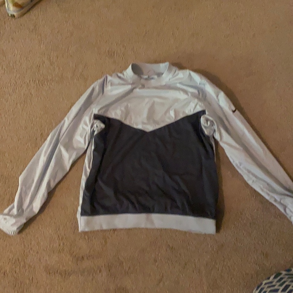 Nike wind breaker